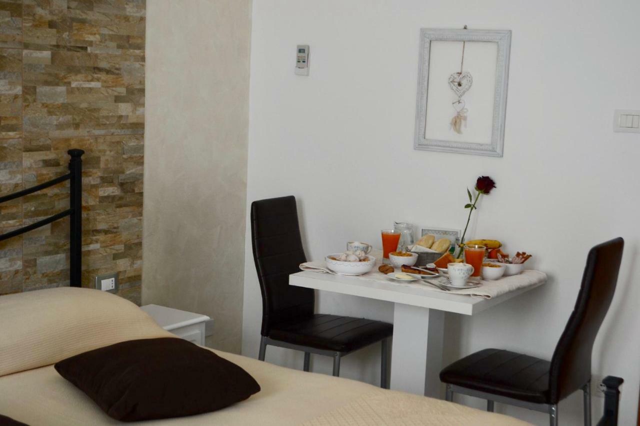 B&B Blue Wave Альгеро Экстерьер фото